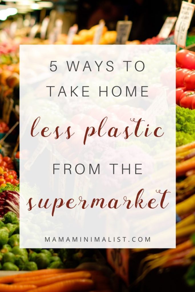 Zero waste grocery shopping is easier than you think! Inside: 5 strategies to take home less plastic from the supermarket. 