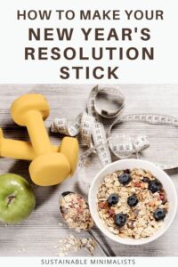 When it comes to health-first resolutions (eat healthier! feel better in jeans!), it's unfortunate but true: such resolutions often fail shortly after January 1. On this episode of the Sustainable Minimalists podcast: a board-certified functional medicine health coach outlines what you should actually be focusing on to make your health-centered new year's resolution stick (hint: it's not calories!). 